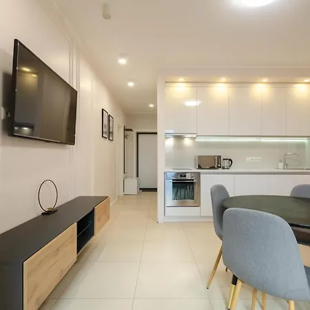 Petrovdom 13-141 In Rc New York Concept House, 74 Antonovycha Street Apartamento
